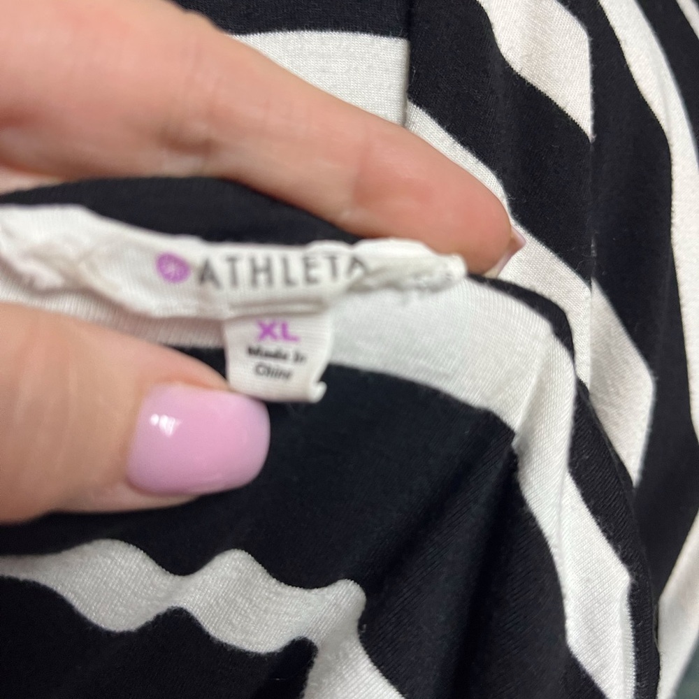 Like New Lulumon Athlectica Maxi Dress - Picture 4 of 4